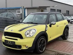 Gelb Gebraucht 2011 Mini Cooper S Countryman SUV | 9.500 € (Fairer Preis)