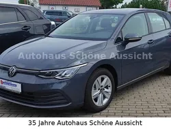 Grau Gebraucht 2024 VW Golf VIII Life Limousine | 22.390 € (Guter Preis)