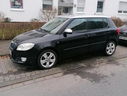 Schwarz Gebraucht 2009 Skoda Fabia SportLine Kleinwagen | 4.999 € (Etwas zu teuer)
