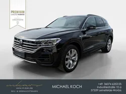 Schwarz Gebraucht 2019 VW Touareg R-line SUV | 49.490 € (Superpreis)