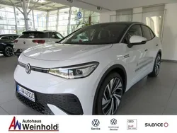 Weiß Gebraucht 2023 VW ID.5 Pro Performance SUV | 43.870 € (Teuer)