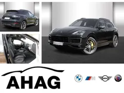 Tiefschwarzmetallic Gebraucht 2021 Porsche Cayenne Turbo SUV | 109.000 €