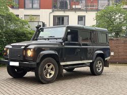Schwarz Gebraucht 2010 Land Rover Defender SUV | 44.990 €
