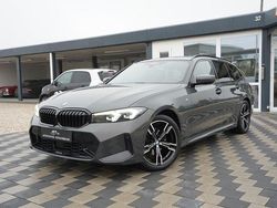Grau Gebraucht 2024 BMW 320 M Sport Kombi | 39.950 € (Fairer Preis)
