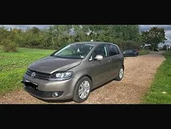 Braun Gebraucht 2011 VW Golf Plus Cross Van / Kleinbus | 5.200 € (Superpreis)