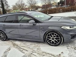 Grau Gebraucht 2020 Ford Mondeo ST-Line Kombi | 30.000 €