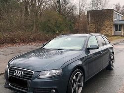 Grau Gebraucht 2009 Audi A4 Kombi | 5.000 € (Guter Preis)