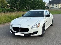 Weiß Gebraucht 2014 Maserati Quattroporte Limousine | 22.900 € (Fairer Preis)
