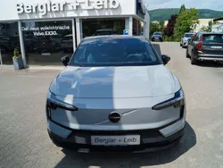 Vapour grey Neu 2025 Volvo EX30 Performance SUV | 45.690 € (Fairer Preis)