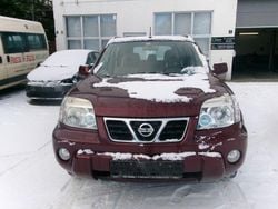 Rot Gebraucht 2003 Nissan X-Trail SUV | 1.690 € (Guter Preis)
