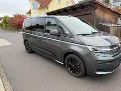 Grau Gebraucht 2023 VW T7 Edition Van | 52.900 € (Guter Preis)