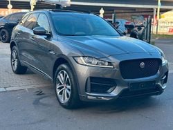 Grau Gebraucht 2017 Jaguar F-Pace R-Sport SUV | 12.990 €
