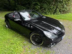 Schwarz Gebraucht 2008 Mercedes SLK350 Cabrio | 22.500 €