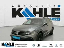 Grau Gebraucht 2023 VW Tiguan R-line SUV | 41.989 € (Teuer)