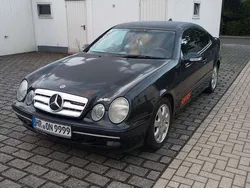 Gebraucht 2001 Mercedes CLK200 Avantgarde Coupé | 2.500 € (Guter Preis)