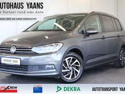 Grau Gebraucht 2018 VW Touran Join Van / Kleinbus | 18.689 € (Guter Preis)