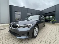Mineralgraumet. Gebraucht 2021 BMW 318 Advantage Kombi | 23.990 € (Fairer Preis)