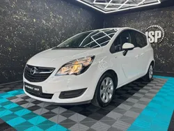 Weiß Gebraucht 2014 Opel Meriva Edition Van / Kleinbus | 9.999 € (Etwas zu teuer)