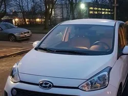 Weiß Gebraucht 2017 Hyundai i10 Style Kleinwagen | 7.500 € (Fairer Preis)
