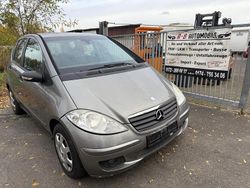 Grau Gebraucht 2004 Mercedes A160 Limousine | 650 € (Superpreis)