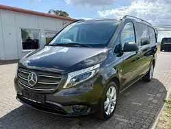 Grau Gebraucht 2021 Mercedes Vito Van / Kleinbus | 34.990 € (Fairer Preis)