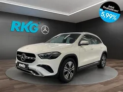 Weiß Gebraucht 2024 Mercedes GLA200 Progressive SUV | 39.770 € (Fairer Preis)