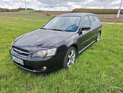 Schwarz Gebraucht 2006 Subaru Legacy Kombi | 2.100 € (Fairer Preis)