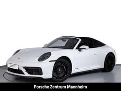 Weiß Gebraucht 2024 Porsche 992 Coupé | 164.900 € (Guter Preis)