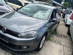 Grau Gebraucht 2012 VW Golf Match Limousine | 3.500 € (Teuer)