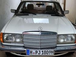 Weiß Gebraucht 1983 Mercedes 280 Coupé | 9.000 €