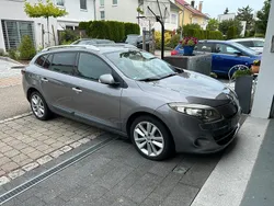 Grau Gebraucht 2010 Renault Mégane GrandTour Kombi | 4.250 €