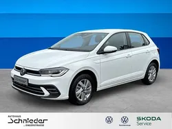 Weiss Gebraucht 2023 VW Polo Style Kleinwagen | 23.750 € (Etwas zu teuer)