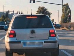 Silber Gebraucht 2002 VW Golf IV Basis Kleinwagen | 1.200 € (Guter Preis)