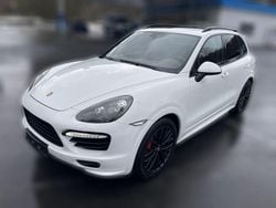 Weiß Gebraucht 2014 Porsche Cayenne SUV | 37.950 € (Teuer)