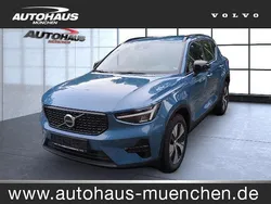 Fjord blue / (metallic) Gebraucht 2022 Volvo XC40 Plus SUV | 30.990 € (Fairer Preis)