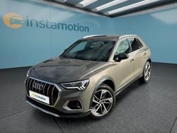Grau Gebraucht 2021 Audi Q3 SUV | 27.649 € (Guter Preis)