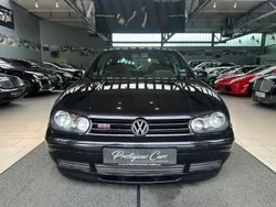 Schwarz Gebraucht 2002 VW Golf IV GTI Limousine | 8.949 € (Etwas zu teuer)