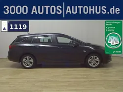 Onyx schwarz metallic Gebraucht 2021 Opel Astra Edition Kombi | 10.480 € (Guter Preis)
