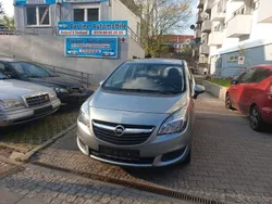 Silber Gebraucht 2014 Opel Meriva Edition Van / Kleinbus | 4.990 € (Guter Preis)