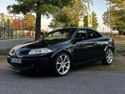 Schwarz Gebraucht 2006 Renault Mégane Cabriolet Cabrio | 2.499 € (Fairer Preis)