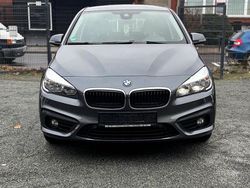 Grau Gebraucht 2015 BMW 218 Active Tourer Advantage Van / Kleinbus | 11.490 € (Superpreis)
