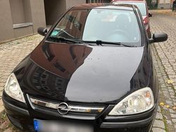 Schwarz Gebraucht 2004 Opel Corsa Kleinwagen | 1.400 € (Fairer Preis)
