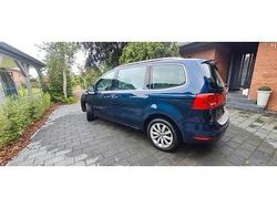 Blau Gebraucht 2015 VW Sharan Van / Kleinbus | 12.899 € (Fairer Preis)