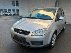 Silber Gebraucht 2004 Ford C-MAX Van / Kleinbus | 2.500 € (Fairer Preis)