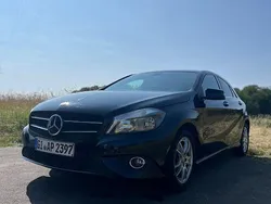 Schwarz Gebraucht 2014 Mercedes A200 AMG line Limousine | 13.800 € (Fairer Preis)