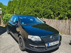 Schwarz Gebraucht 2009 VW Passat Comfortline Limousine | 2.599 € (Superpreis)