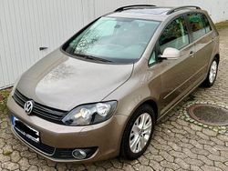 Braun Gebraucht 2013 VW Golf Plus Cross Life Van / Kleinbus | 9.300 € (Fairer Preis)