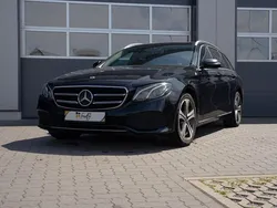 Schwarz Gebraucht 2019 Mercedes E400 Avantgarde Limousine | 27.350 € (Superpreis)