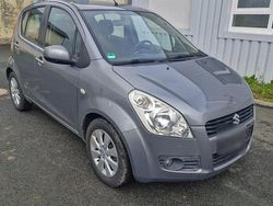 Grau Gebraucht 2009 Suzuki Splash Kleinwagen | 1.100 €