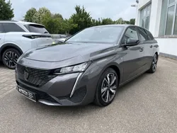 Grau Gebraucht 2022 Peugeot 308 Allure Kombi | 25.300 € (Fairer Preis)